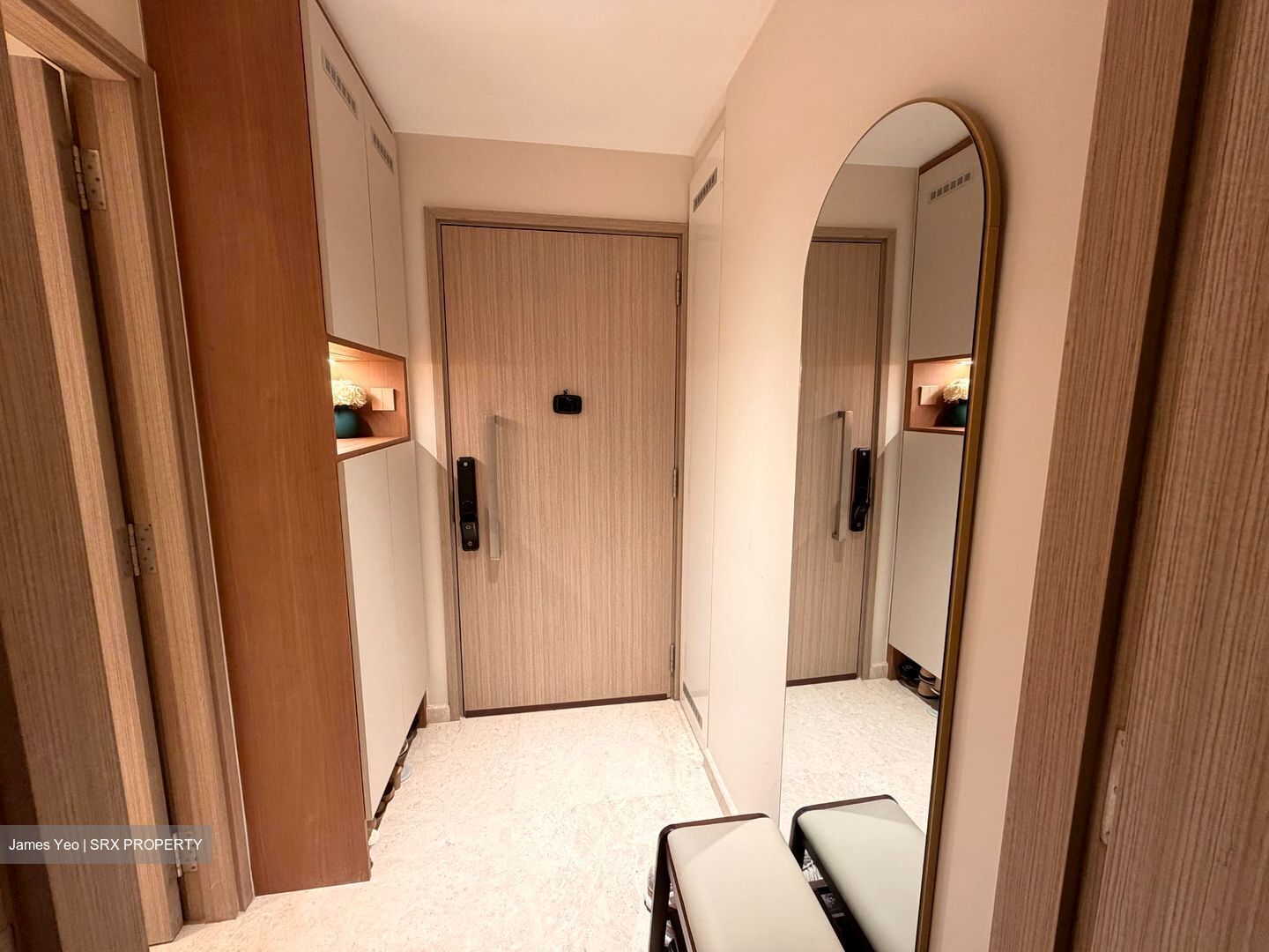 Flamingo Valley (D15), Condominium #560102981